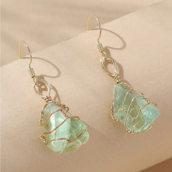 •Host pick• Handmade simulated amblygonite crystal earrings - Picture 4 of 5